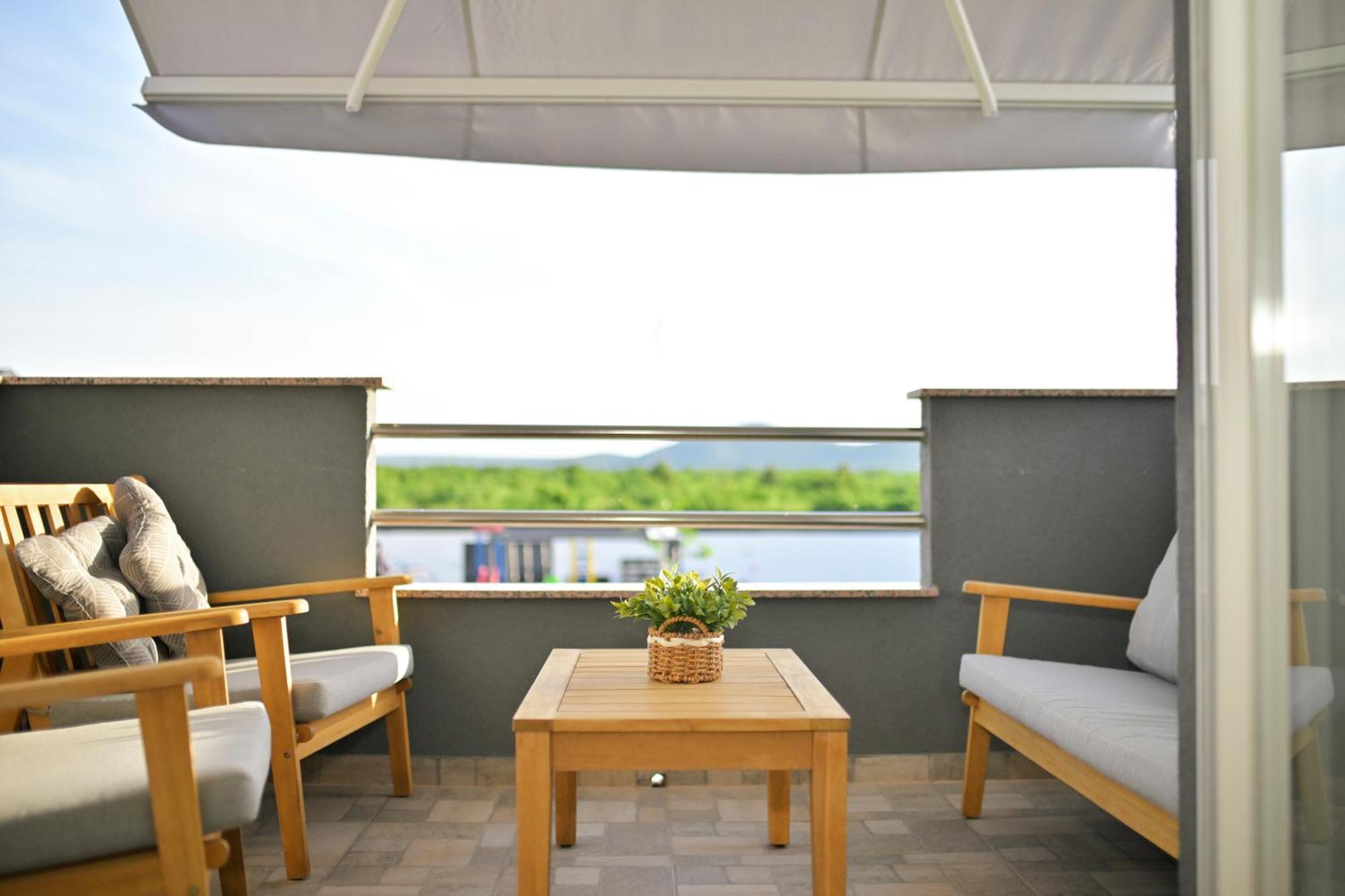 Apartment Amelie - With Pool And Sauna! Galovac  Bagian luar foto
