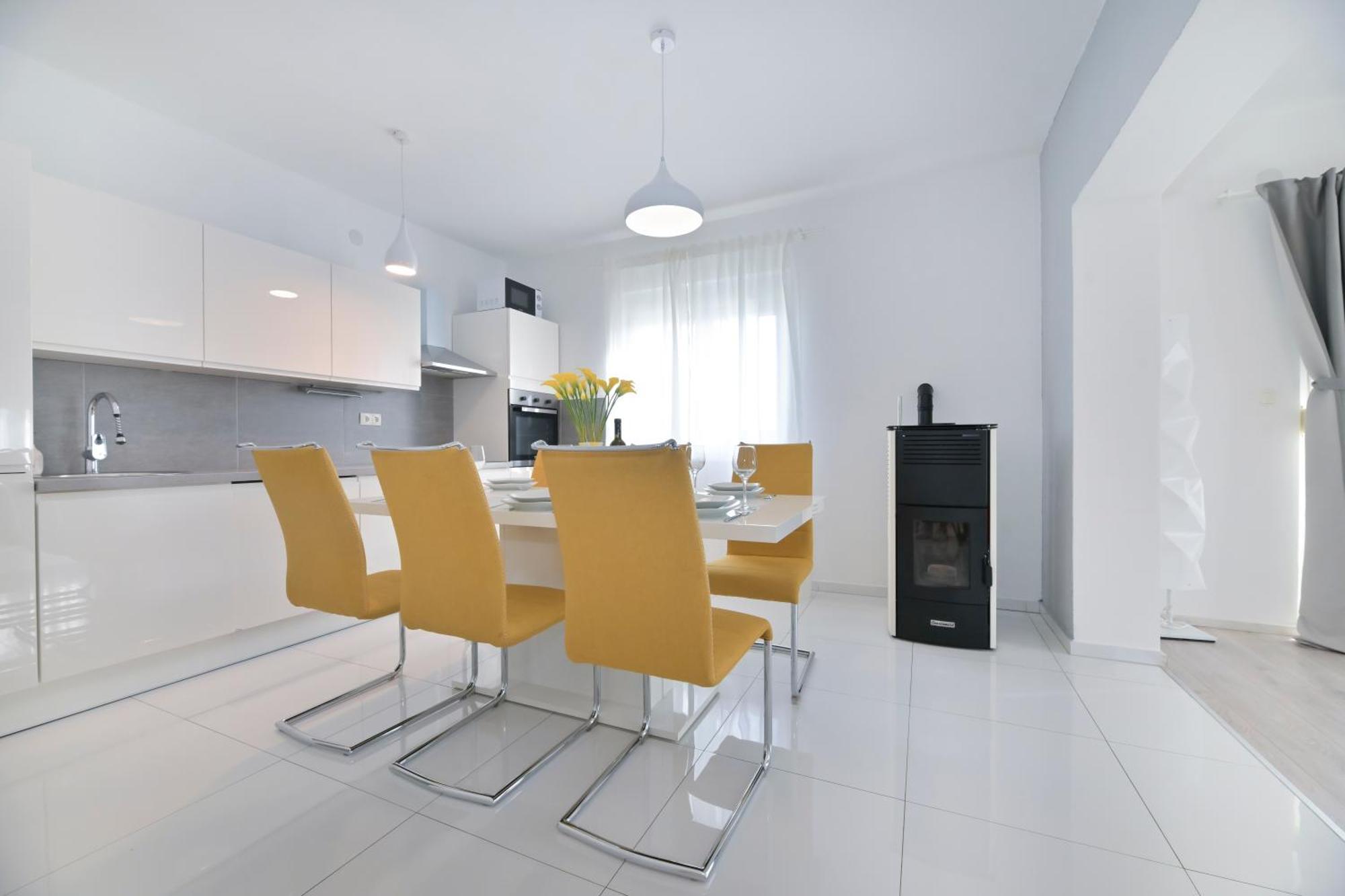 Apartment Amelie - With Pool And Sauna! Galovac  Bagian luar foto